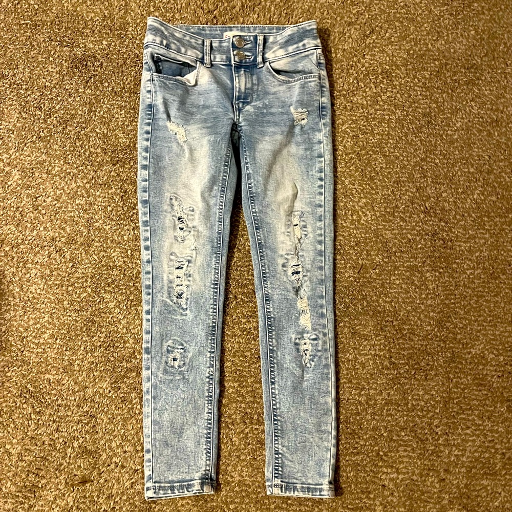 SO Destructed Jeans for Girls - perfect condition
